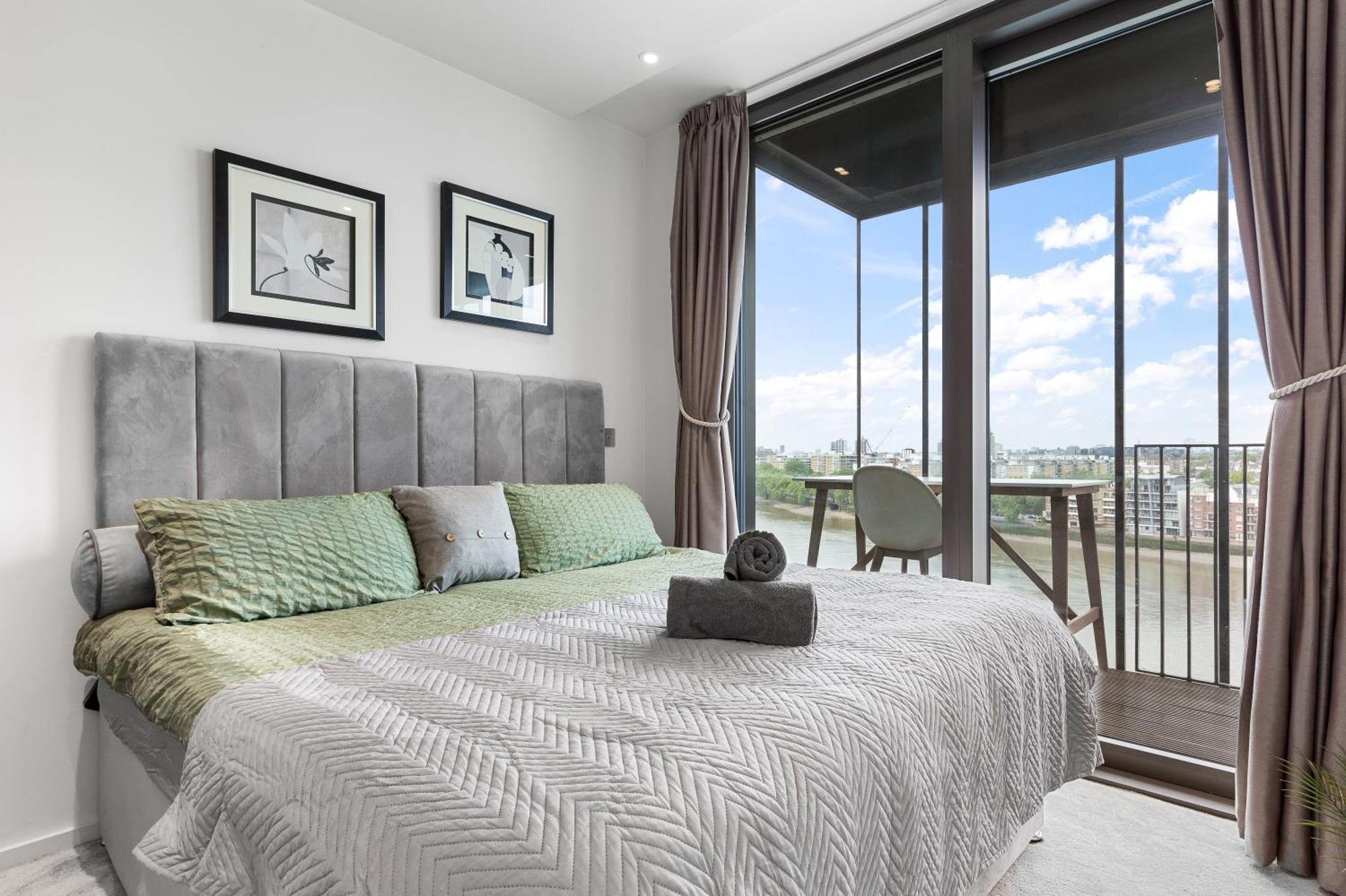 Spectacular Riverview Two Bedroom Luxury Designer Apartment-ac-parking-wifi-2 Bathrooms Appartamento *